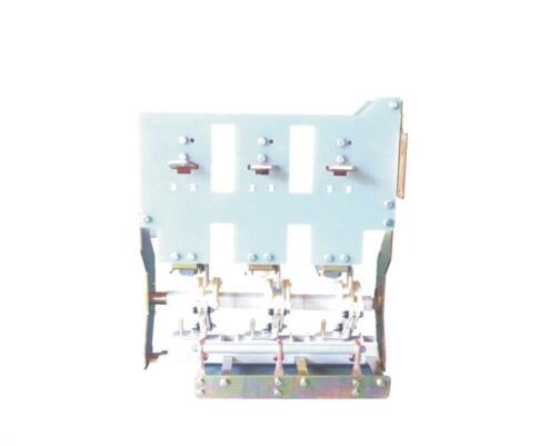 12kV-630A充气柜断路器（带隔离带接地）